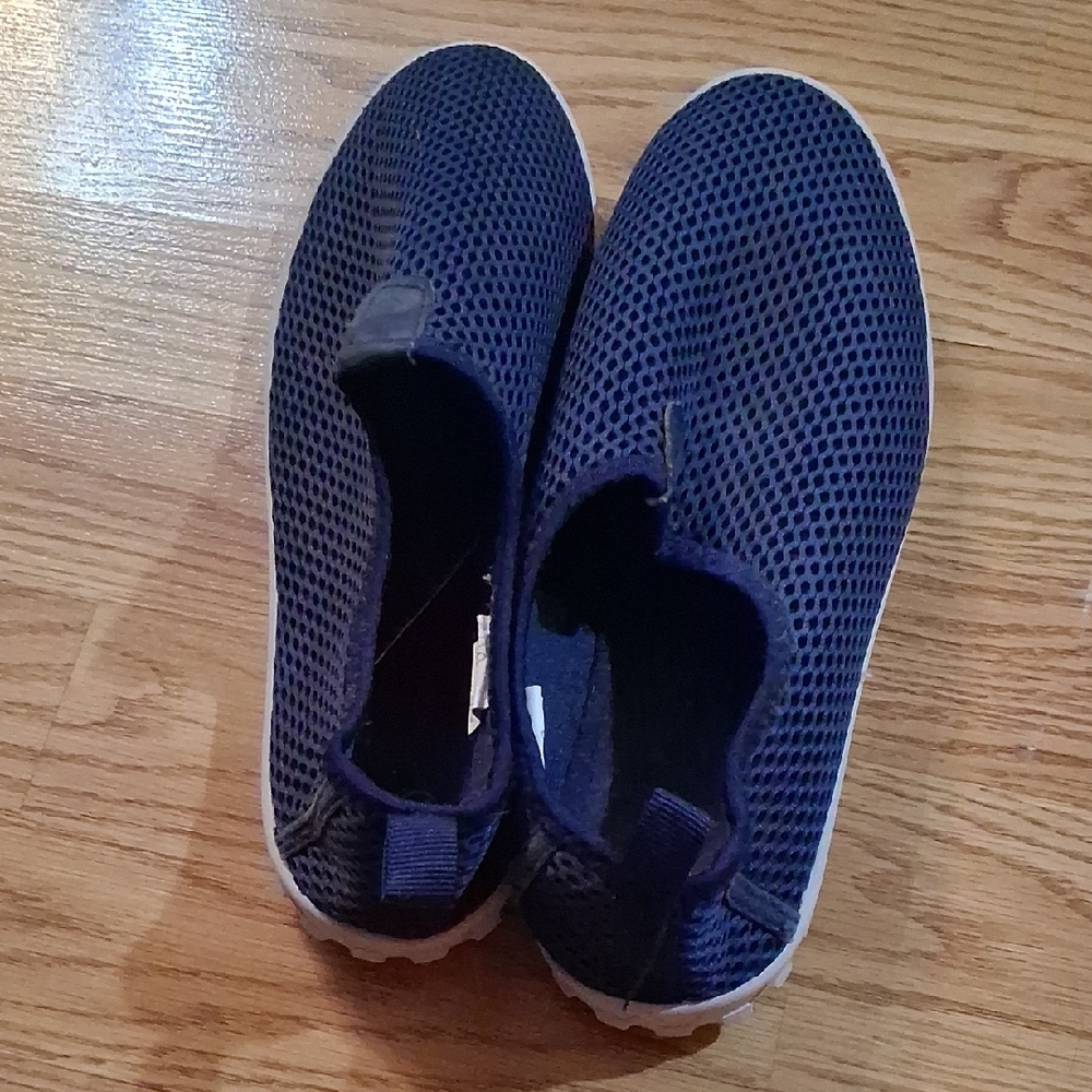 Navy Blue Mesh Slip-On Water Shoes